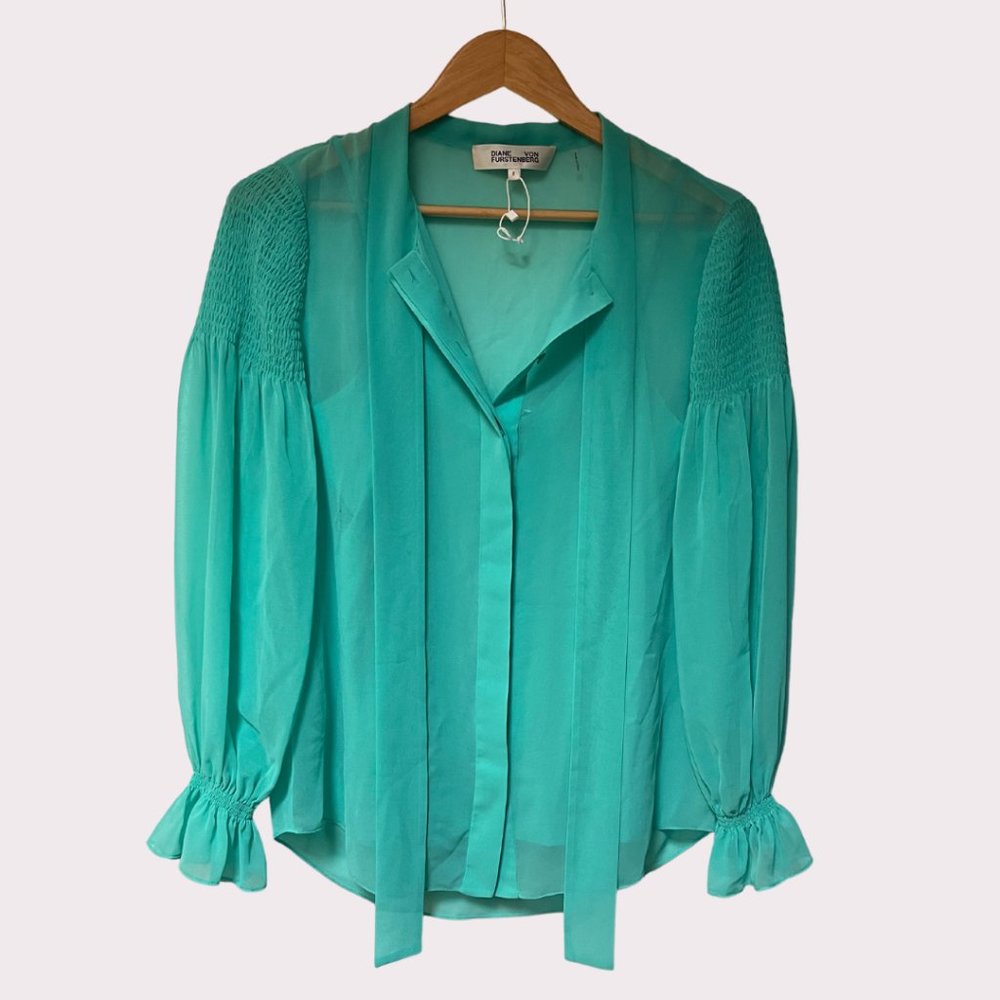 DVF DIANE VON FURSTENBERG Mint Top